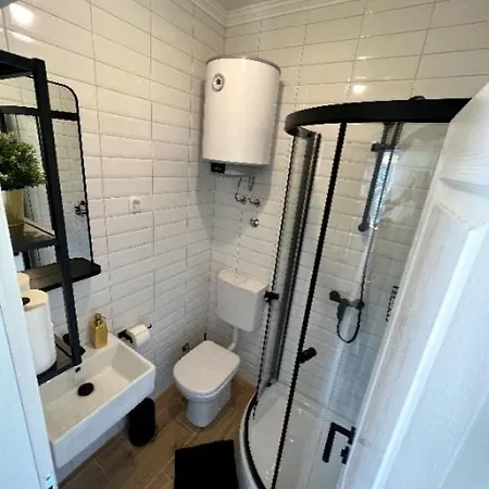 Nela Apartment *